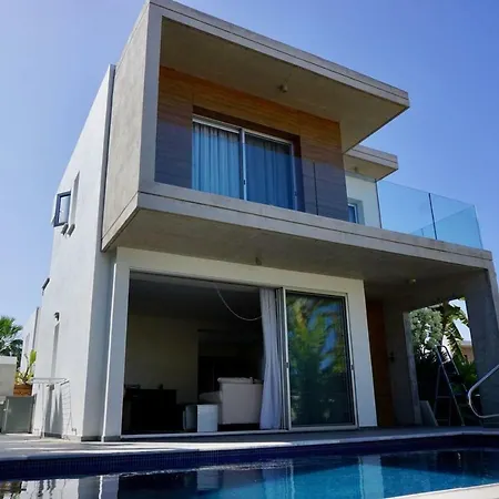 Paphos4u Coral Bay, 3br, Beach 500m, Heated Pool Optional, Central Heating Πέγεια
