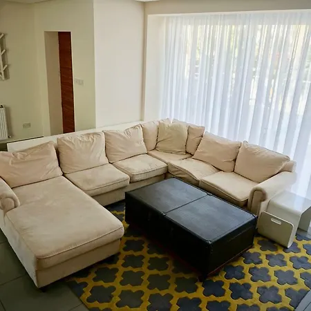 Βίλα Paphos4u Coral Bay, 3br, Beach 500m, Heated Pool Optional, Central Heating